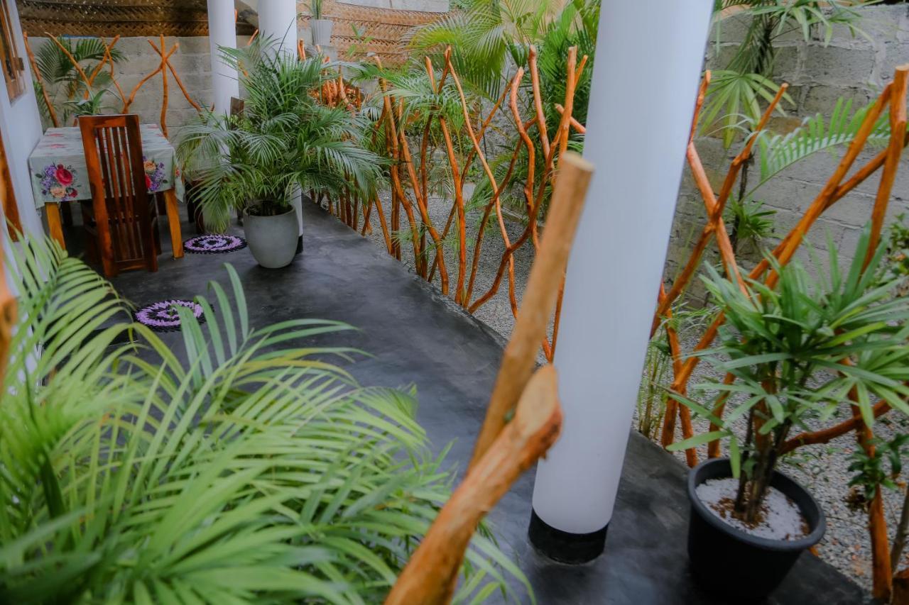 Ruwan Jungle Homestay Mirissa Eksteriør bilde